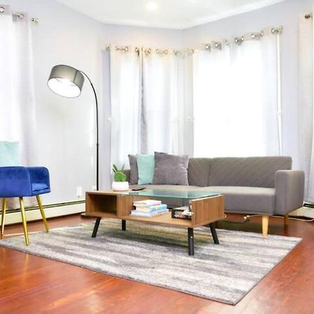 Cozy Apartment 3Rd 10Min Walk Downtown And City View Providence Esterno foto