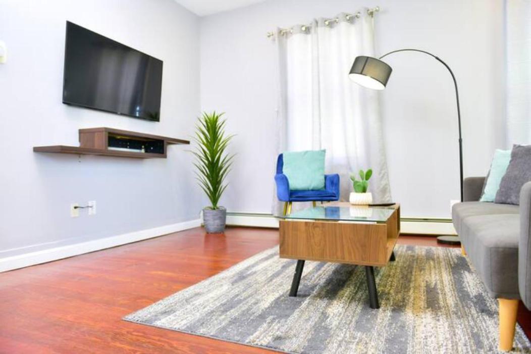 Cozy Apartment 3Rd 10Min Walk Downtown And City View Providence Esterno foto